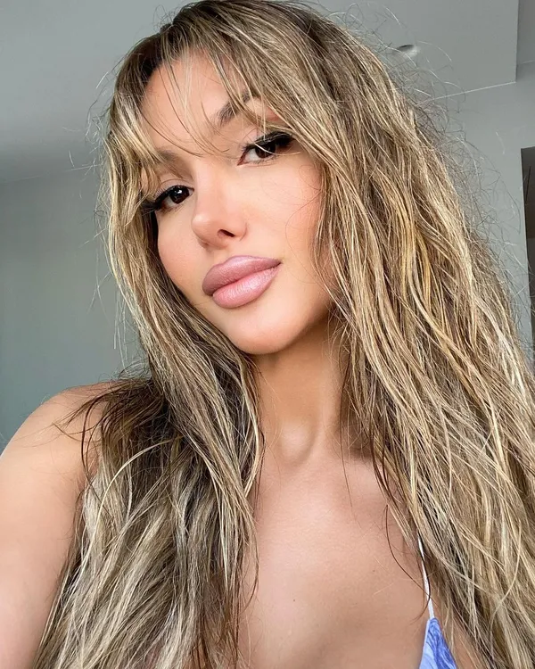 Stella Marshall's photo 5