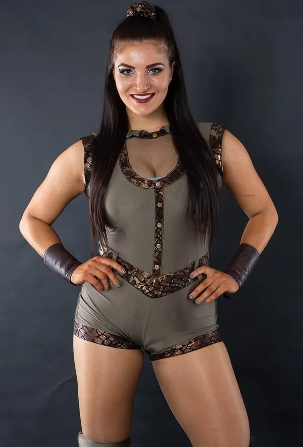 Steph De Lander's BabeWiki Profile