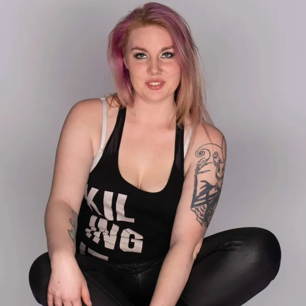 Stephanie Pluim's photo 9