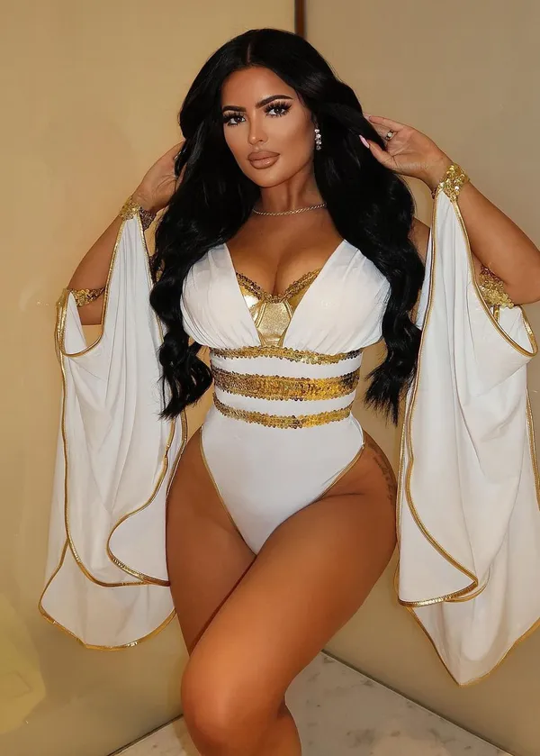 Stephanie Symonds's BabeWiki Profile