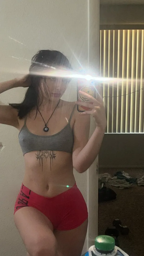 Stormy Vixxen's BabeWiki Profile