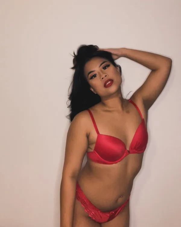 Summer Raine's photo 5