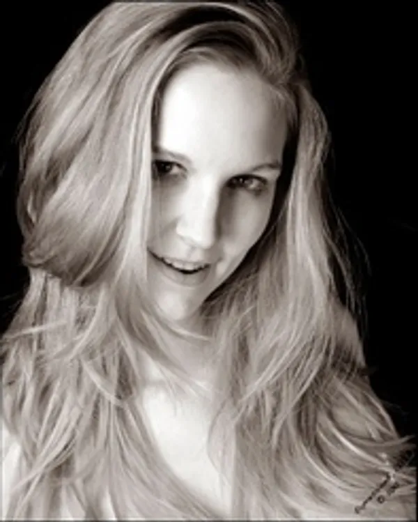 Sunny Cheex's BabeWiki Profile