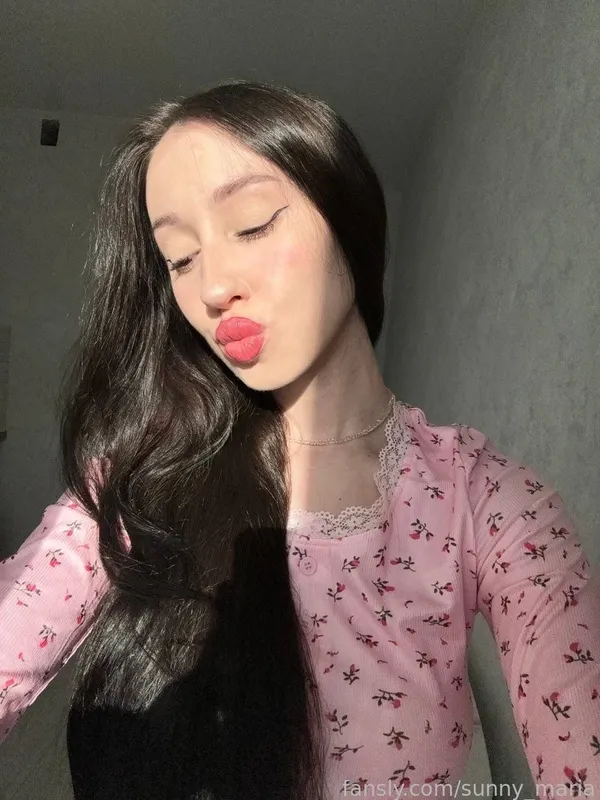 Sunny Maria's photo 5