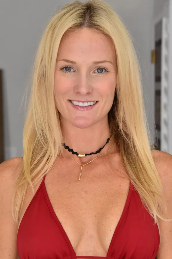 Sydney Hail's BabeWiki Profile