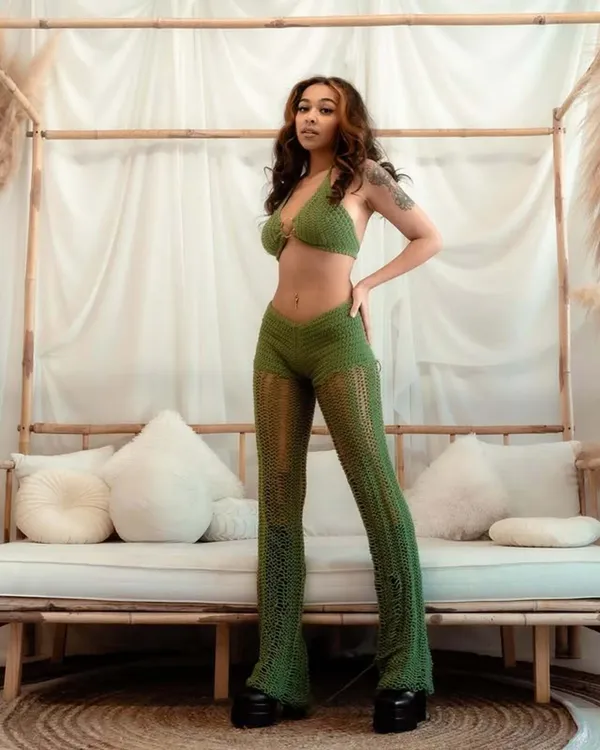 Sydney Scott's BabeWiki Profile