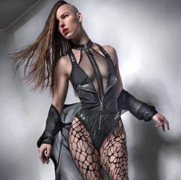 Sylvie Rose's photo 4