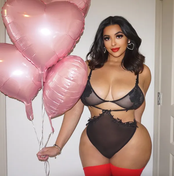 Tania Bombon's photo 7