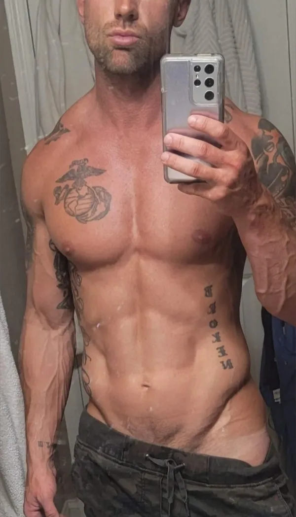 Tastee Johnny's BabeWiki Profile