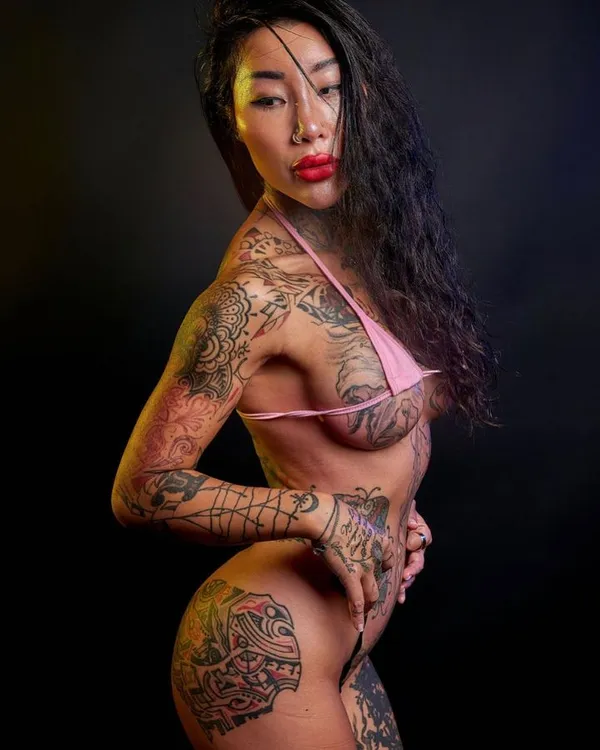 Tayla Gray's BabeWiki Profile