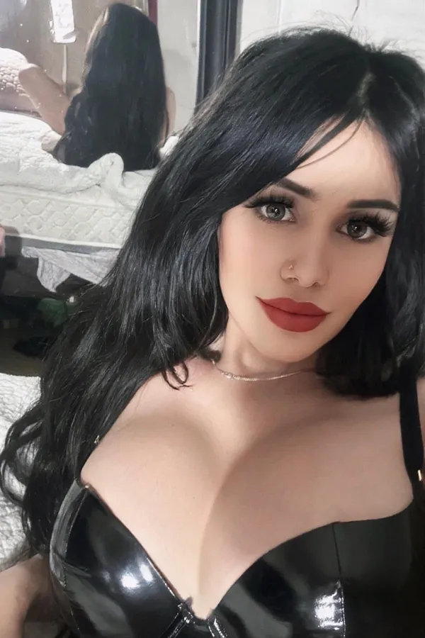 Taylor Isabella's photo 3