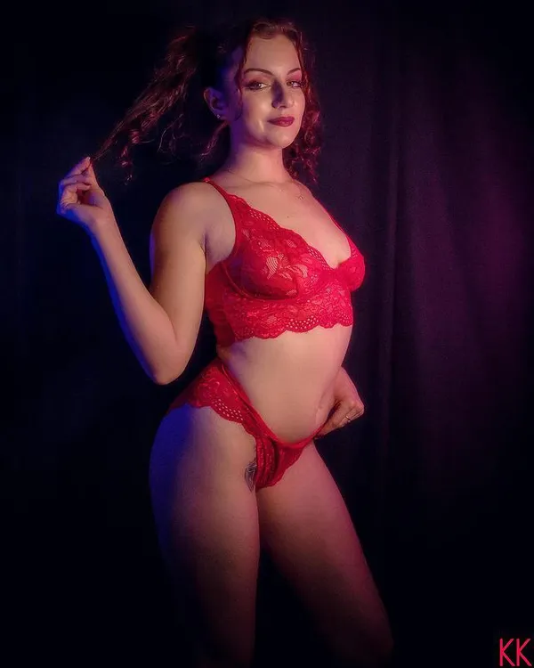 Taylor Jackson's BabeWiki Profile