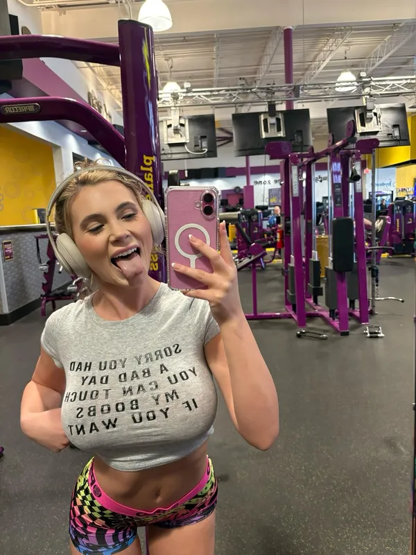 Taylor Sis's BabeWiki Profile