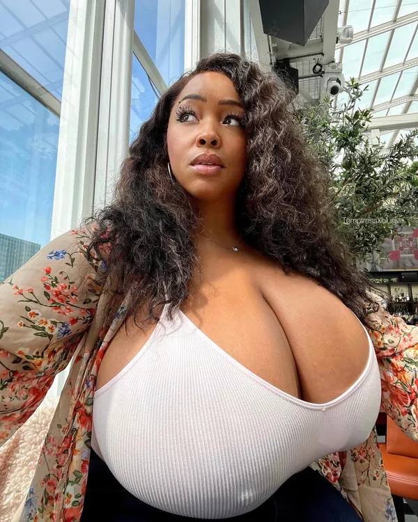 Temptress119's photo 6