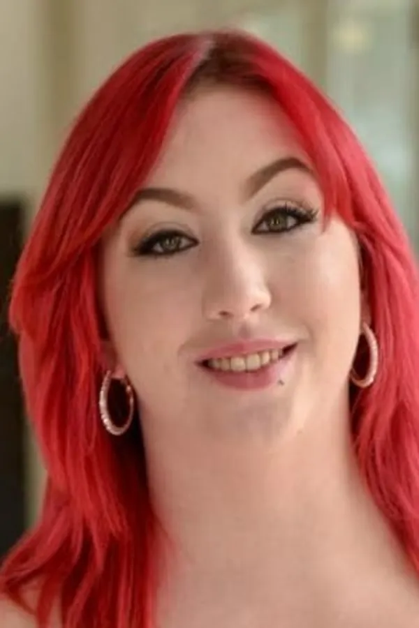 Tessa Faye's photo 3