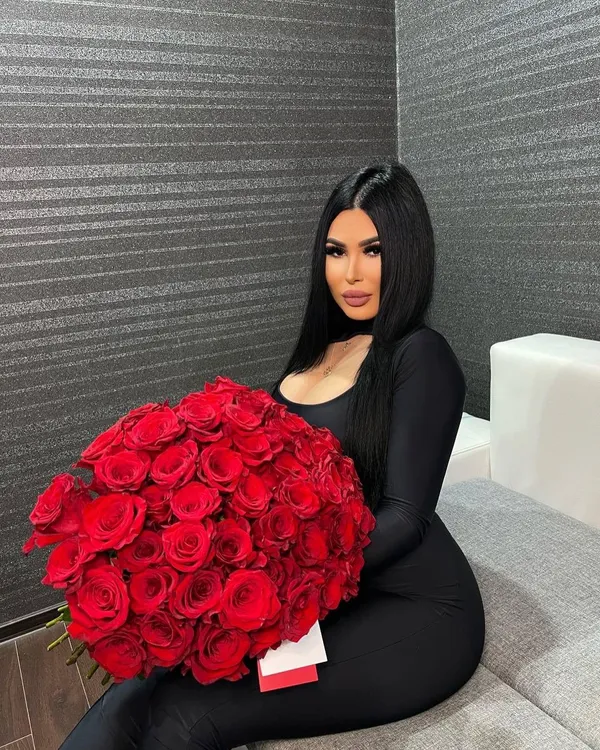 Thalia Velar's photo 8