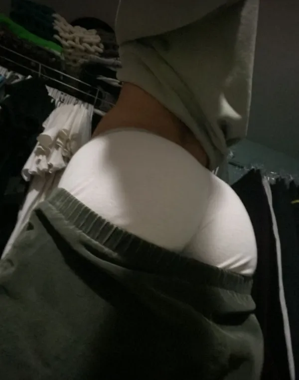 thatcuteboy69's BabeWiki Profile