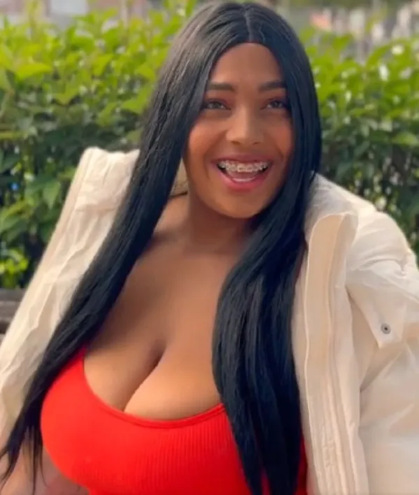 Thayana Babyy's BabeWiki Profile