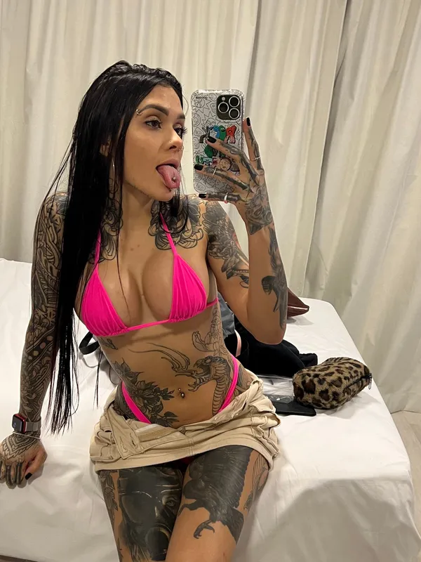 Thayna Crispim's photo 6