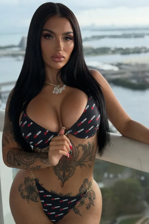 The Official Egypt's photo 4