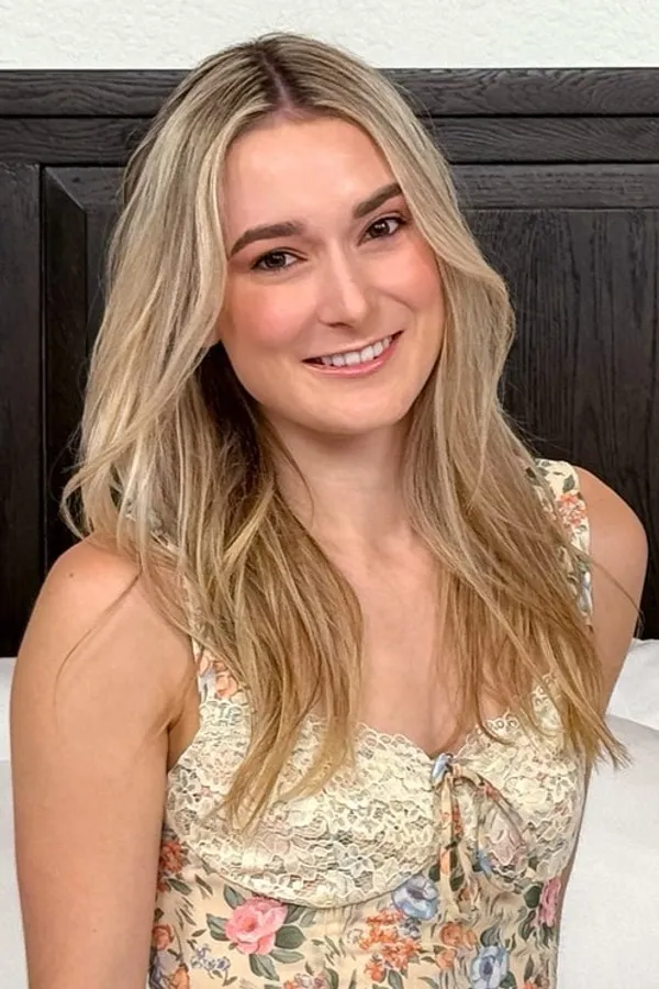 Thea Summers's photo 9