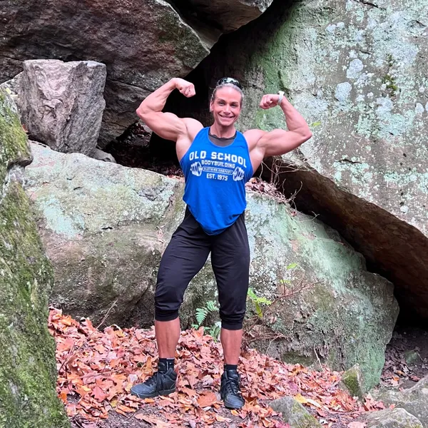 Theresa Ivancik's photo 6