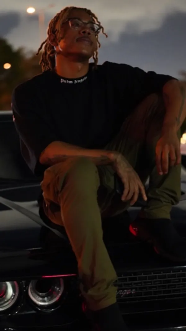 TheyLoveFlaxk's BabeWiki Profile