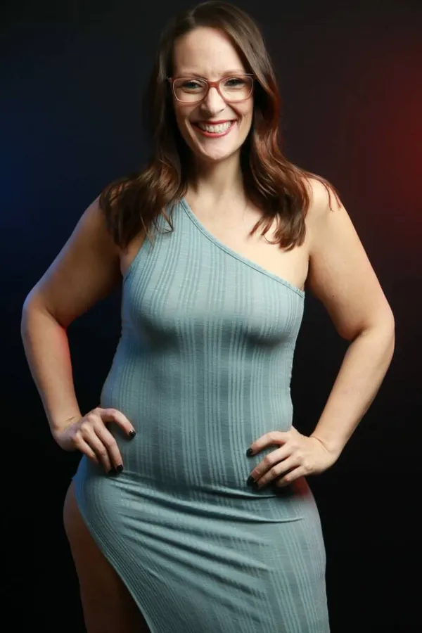 ThinJen's BabeWiki Profile