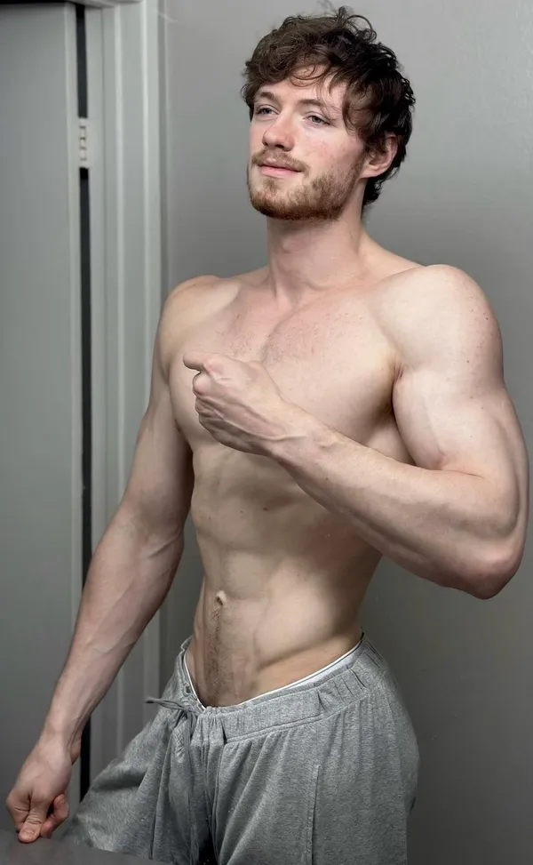 Timothy Champagne's photo 3