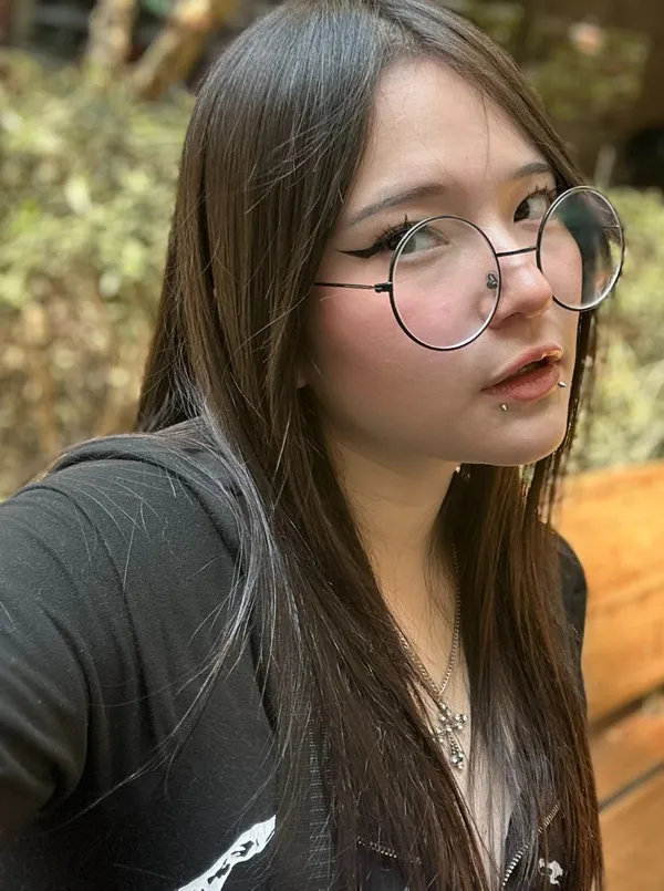 tinyvampfangs's photo 3