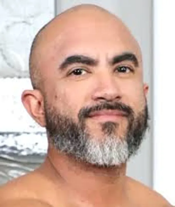 Tony Beast's photo 3