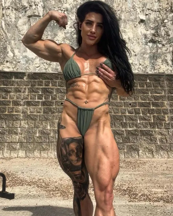 Tori Beaumont's BabeWiki Profile