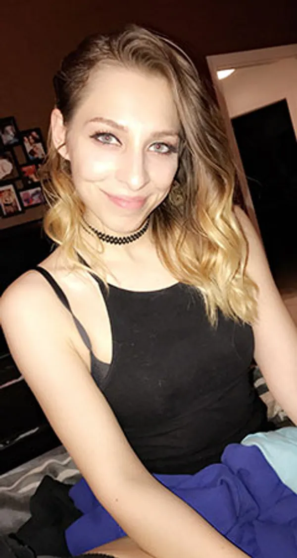 Tori Blue's BabeWiki Profile