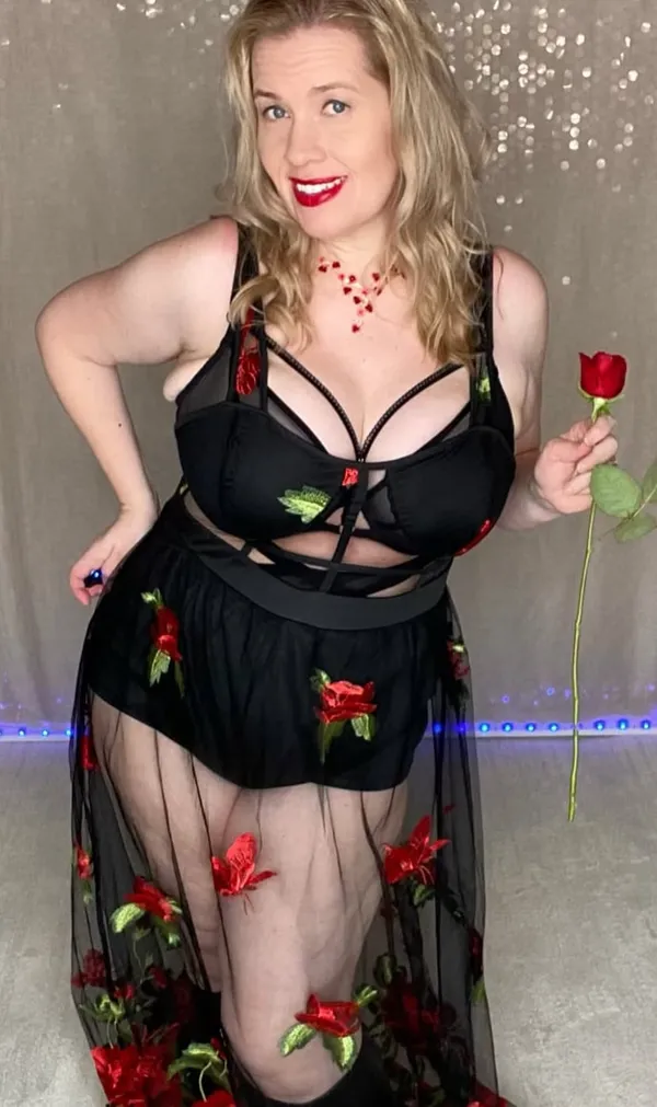 Traci Love's BabeWiki Profile