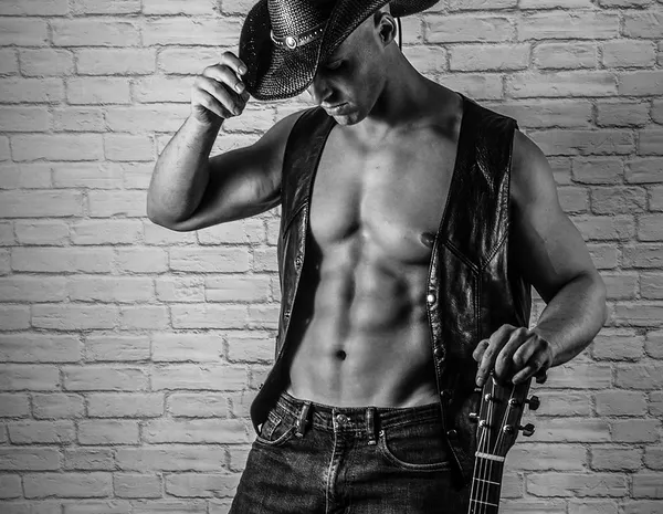 Travis Johnson's BabeWiki Profile