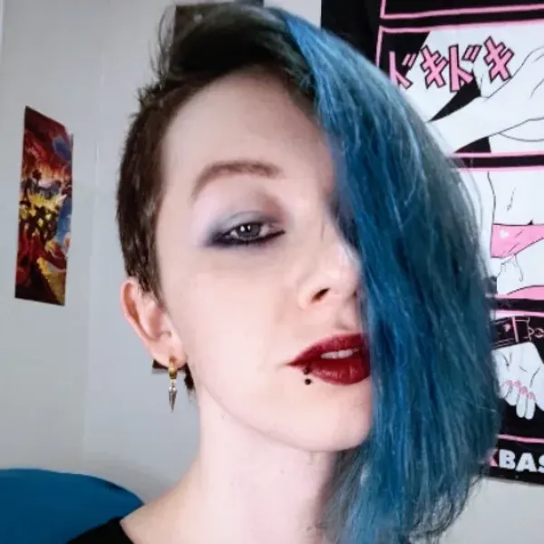 TS Real Gril's BabeWiki Profile