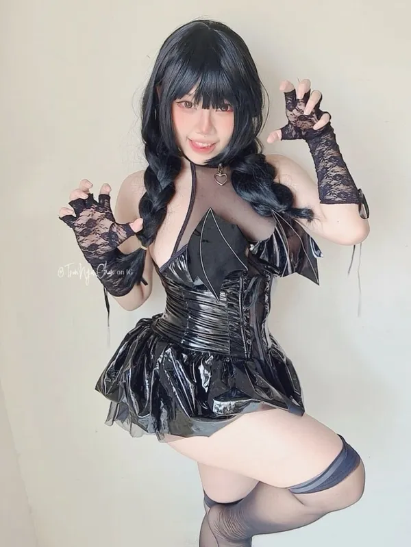 Tsunnyan's BabeWiki Profile