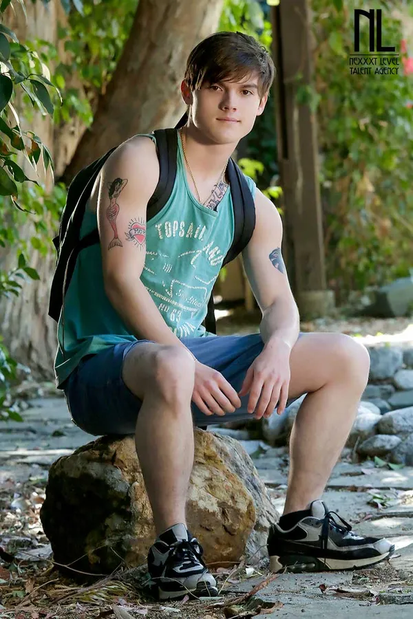 Tyler Cruise's photo 3