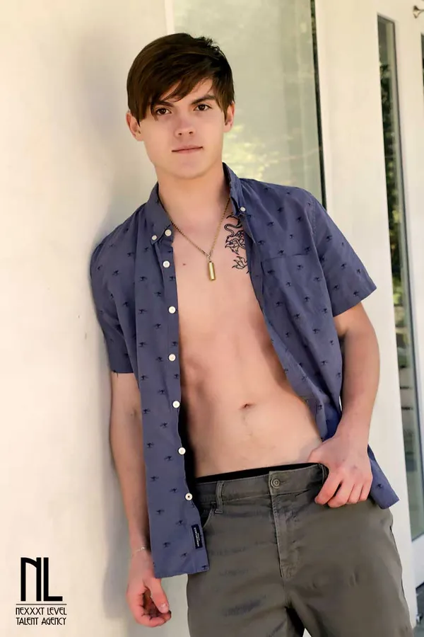 Tyler Cruise's BabeWiki Profile