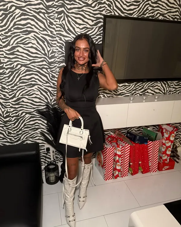 Unholyerin's photo 4