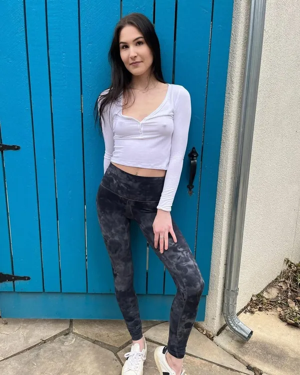 Vada Jade's BabeWiki Profile