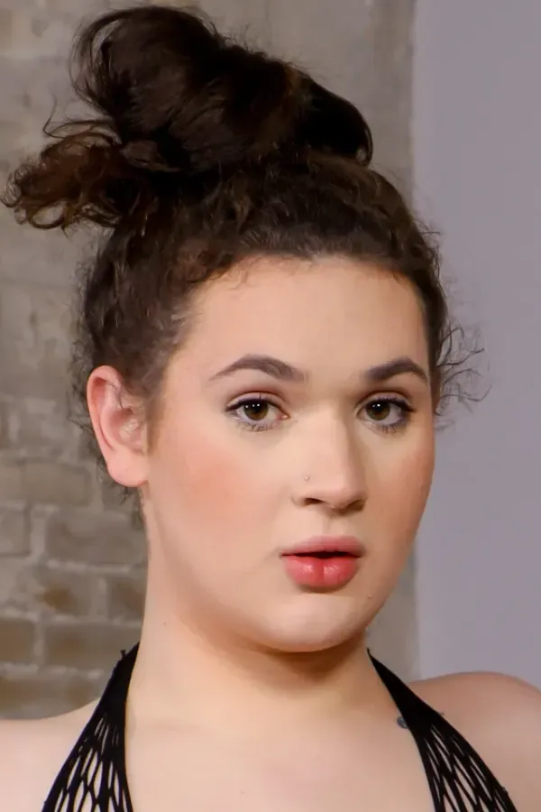 Valencia's BabeWiki Profile