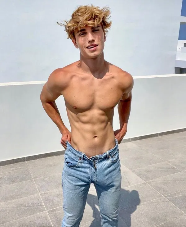 Valentin Mehinagic's BabeWiki Profile