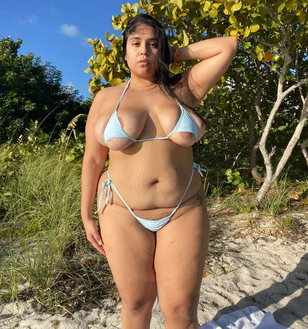 Vanessa Hinata's photo 6