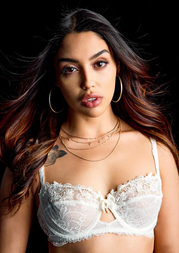 Vanessa Sky's photo 6