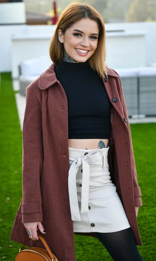 Vanessa Vega's BabeWiki Profile