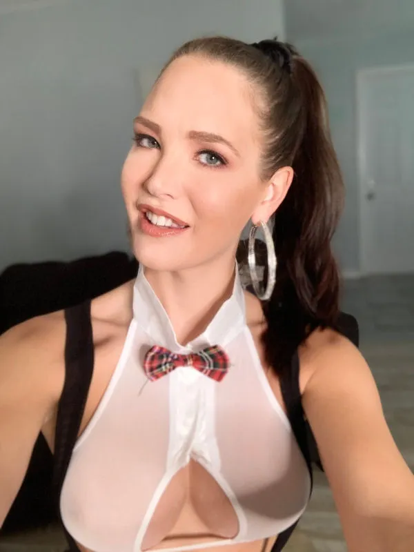 Vegas Valentine's BabeWiki Profile