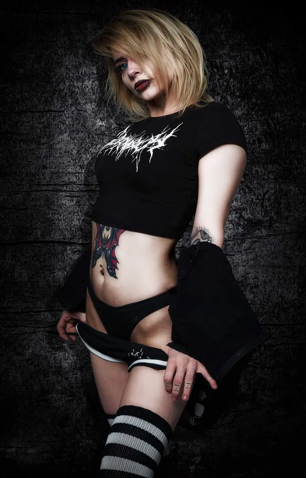 Venom Rose's photo 4