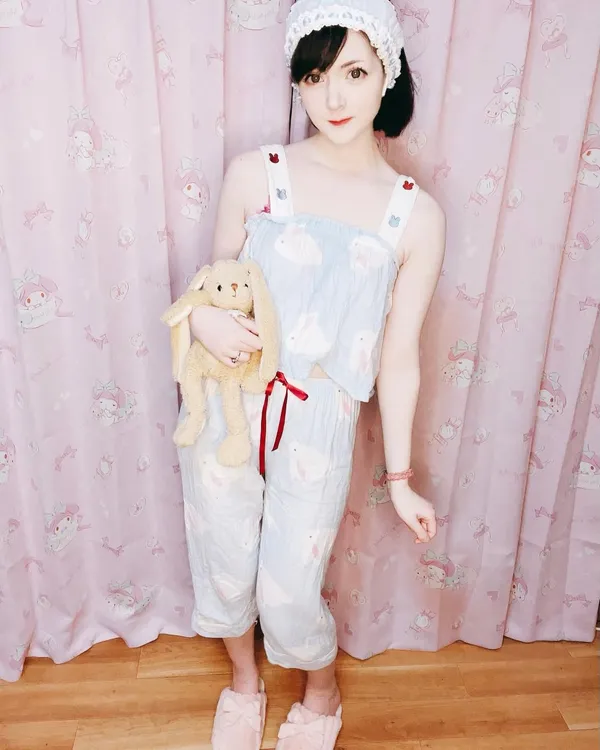 Venus Angelic's BabeWiki Profile