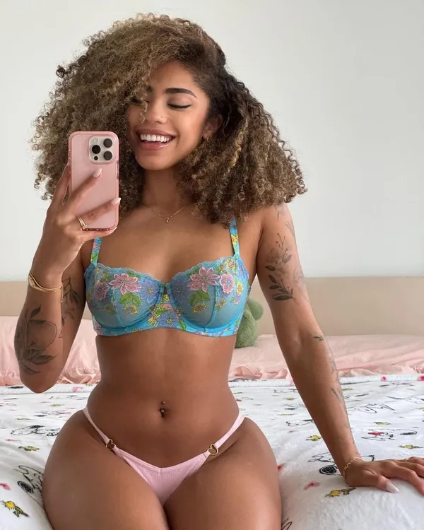 Venus Marquez's photo 8